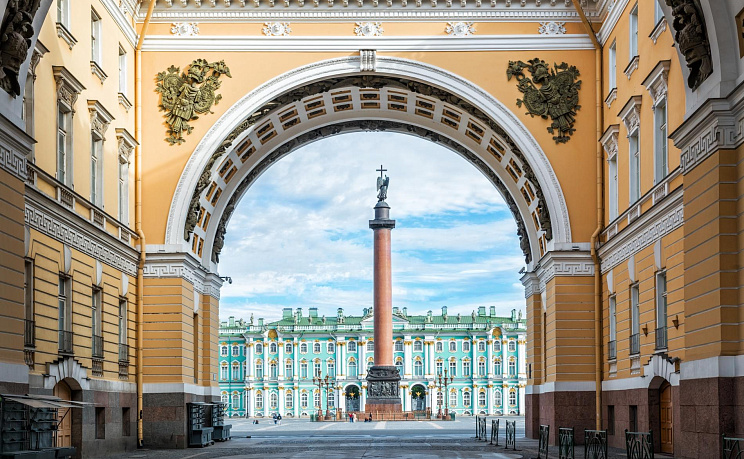 День 2. Обзорная экскурсия, Петропавловская крепость, прогулка на катере, развод мостов - Изображение 1