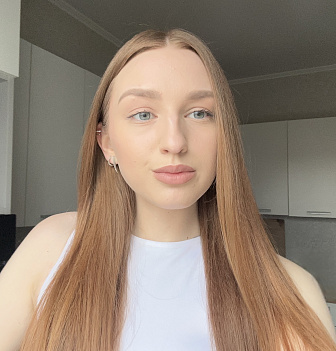 Анна Киринович